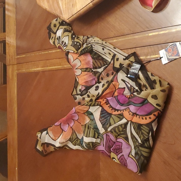 30 X 30 Silk Scarf - Picture 3 of 6